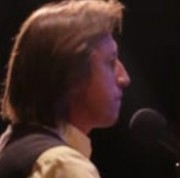 'Смычок касается души': Сергей Светлов выпустил альбом песен на стихи Валентина Гафта